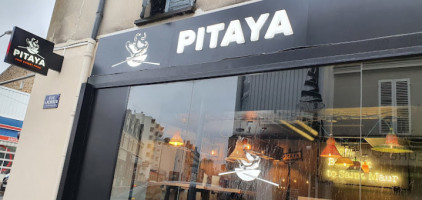 Pitaya Thai Street Food food