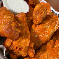 Hooters food