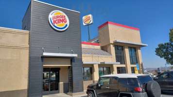 Burger King outside