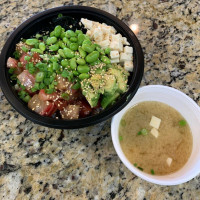 Poke Bowl food