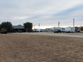 M H Lodge And Rv Park outside