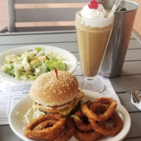 Bob’s Big Boy food