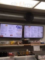 Lou's Deli food