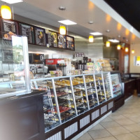 Winchell's Donut House food