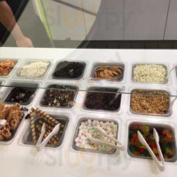 Yogurtland Laguna Hills food