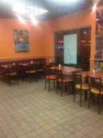 Taco Bell inside