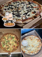 Gk's Pizza food