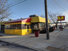 Vienna Beef Factory Store outside