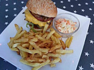 Crazur Burger food