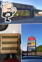 Godfathers Pizza Minden food