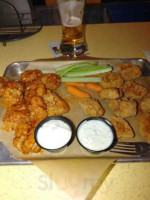 Buffalo Wild Wings Kirkwood food