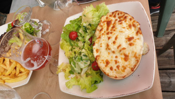 Les Pieds Sous la Table food