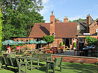 The Brickmakers Arms inside