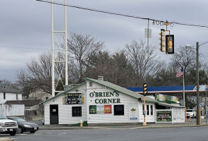 O'brien's Corner outside