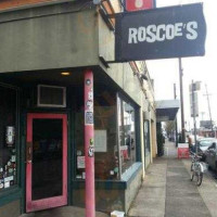 Roscoe's outside