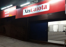 Xis Calota outside