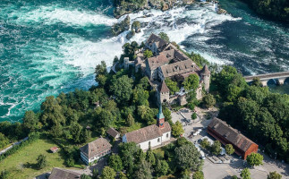 Schloss Laufen am Rheinfall outside