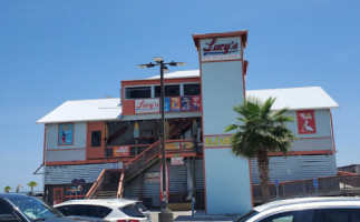 Lucy's Retired Surfers Biloxi outside