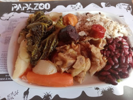 Papa Zoo food