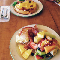 Cora Breakfast & Lunch food