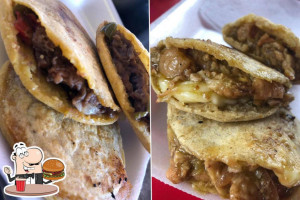 Gorditas Doña Tere food