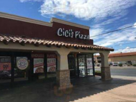 Cicis food