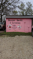 Kolacny's -b-q House outside