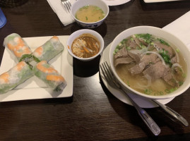 Ginger Pho and Grill food