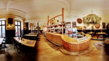 Vetters Alt-Heidelberger Brauhaus inside