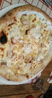 Red’s Pizza  Au Feu De Bois  food