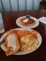 Nate's Diner food