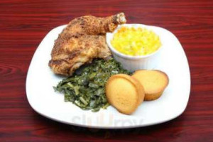 Samantha's Southern Cuisine food