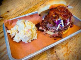 Jac's Craft Smokehouse food