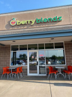 Berry Blendz inside