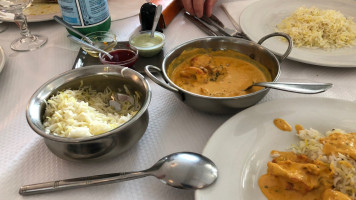 Villa du Kashmir food