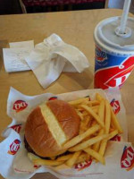 Dairy Queen Grill Chill food