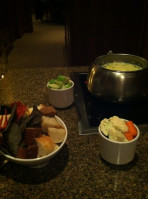 The Melting Pot food