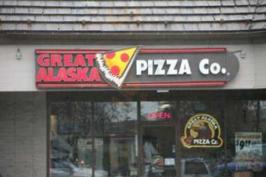 Great Alaska Pizza Co food