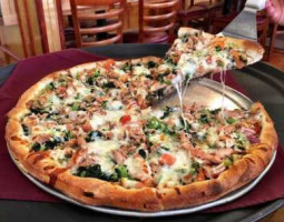 Neapolis Pizzeria Grille food