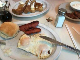 Barnside Diner food