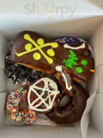 Voodoo Doughnuts food