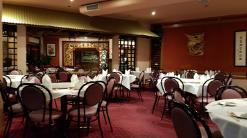 Golden Crown Licensed Chinese Restaurant inside