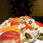 Sushi La Riba food