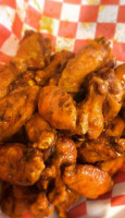 Wild Wings Pizza Grill food