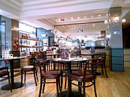 Patisserie Valerie inside