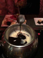 The Melting Pot food