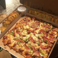 Imo's Pizza food