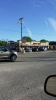 Corsicana Donut Bakery outside