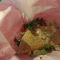 Fuzzy's Taco Shop food