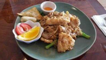 Chan Dara Thai Cafe food